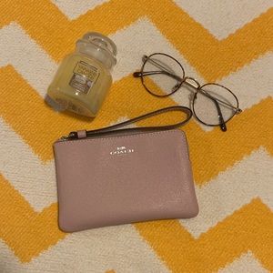 Coach Corner Zip Wristlet